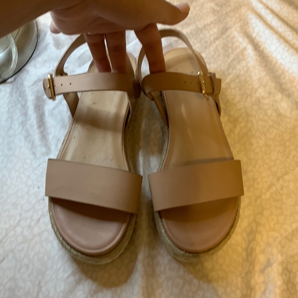 Size 7.5 platform sandals